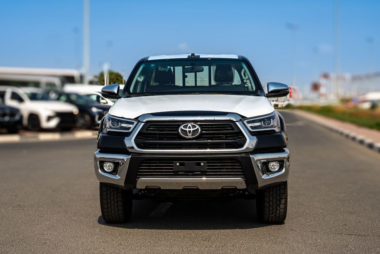 تويوتا هيلوكس Toyota Hilux  2.7ltr  -M -T  Double Cabin 4x4 Full Option  2026 Pickup