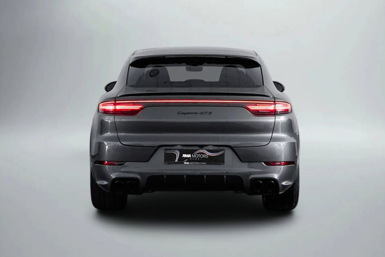 بورش كايان GTS Coupe