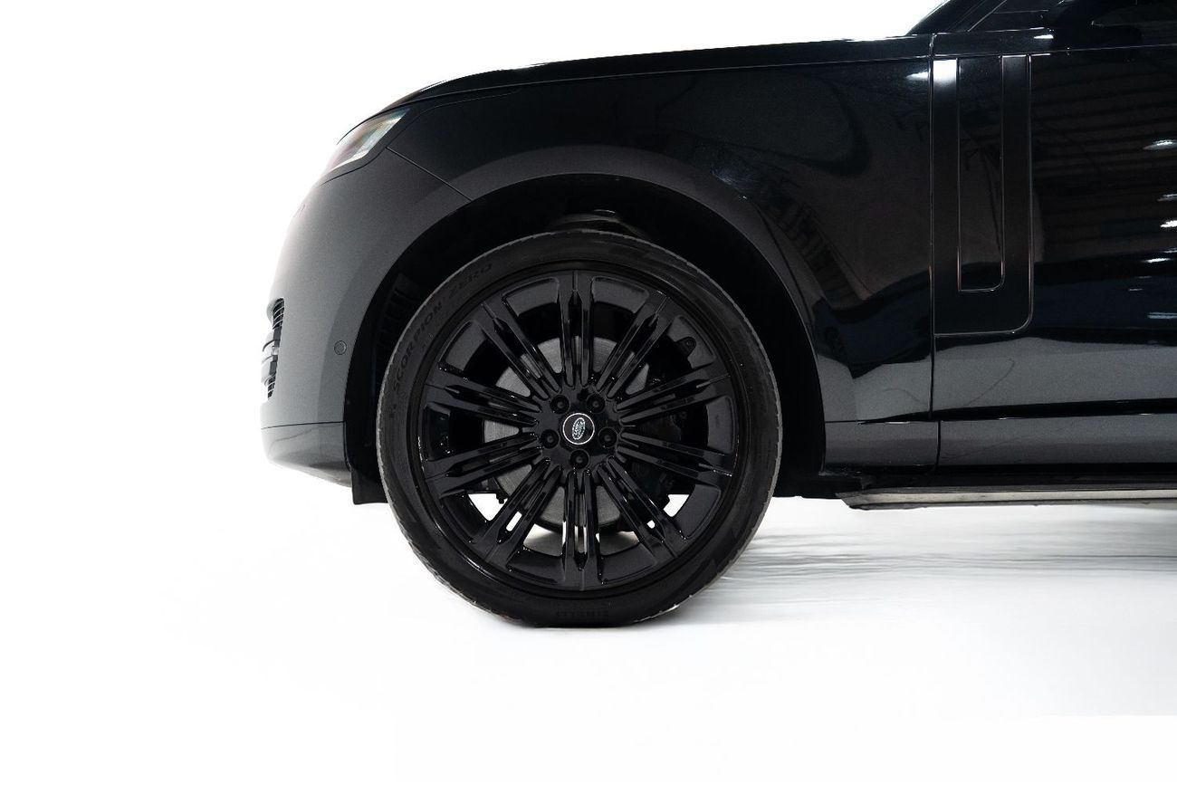 Land Rover Range Rover SE P530 4.4L 2023 ‏RANGE ROVER VOUGE SE P530 | MERIDIAN SURROUND SOUND SYSTEM | CRUISE CONTROL / LIM