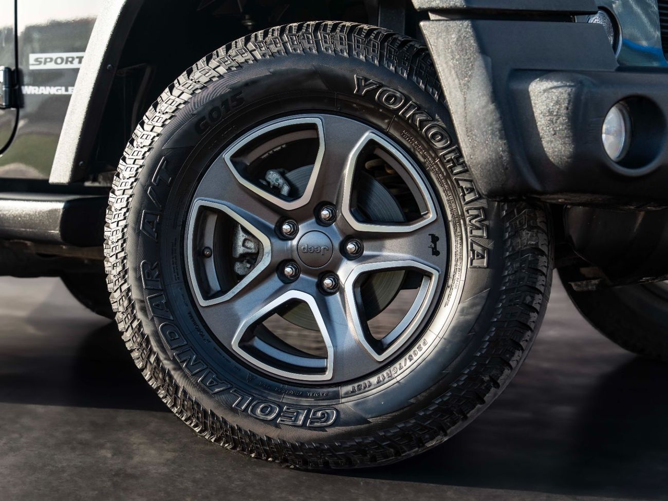 Jeep Wrangler Sport 3.6L A/T (5 Seater)