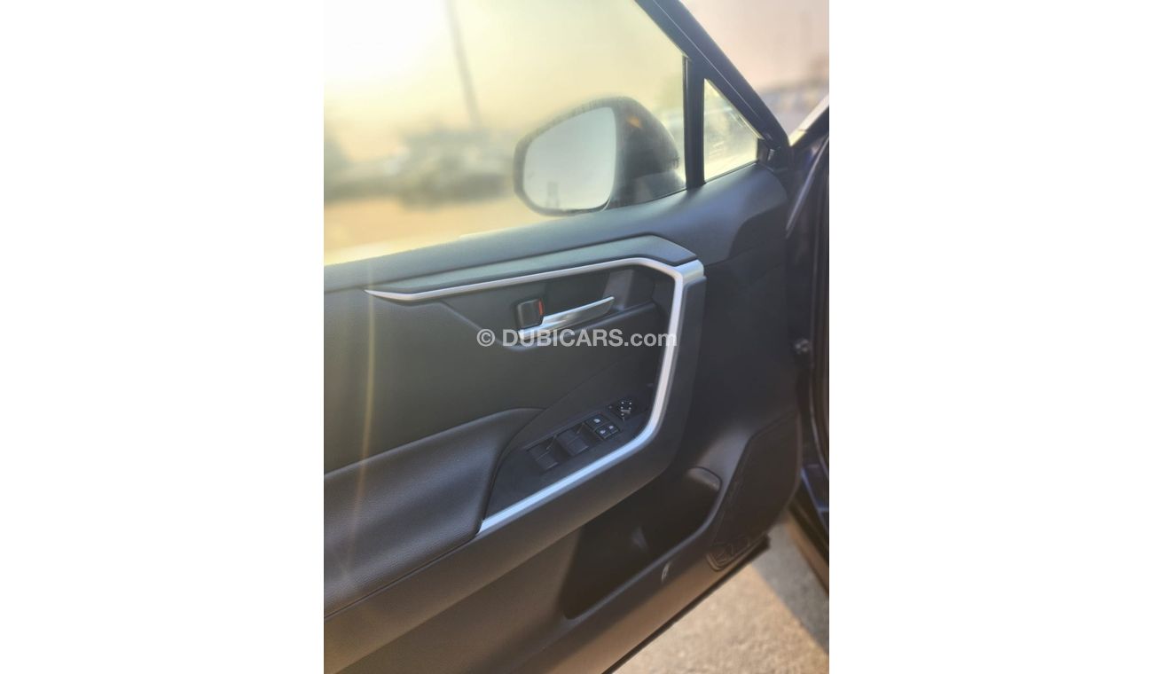 Toyota RAV4 TOYOTA RAV4 XLE FULL OPTIONS 2021 MODEL