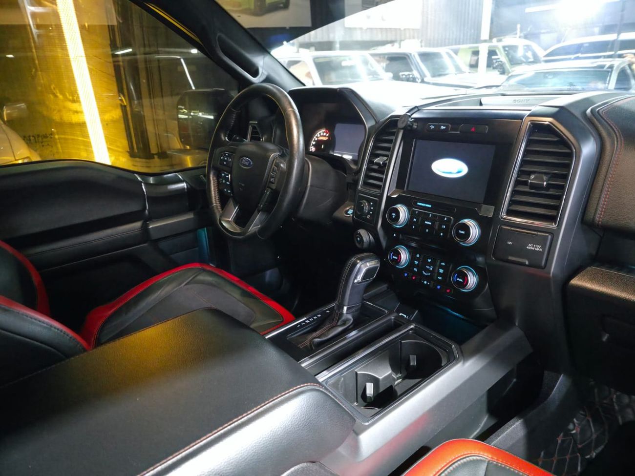 Ford F 150 Lariat Luxury Pack 5.0L (396 HP)