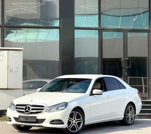 Mercedes Benz E200 AVANTGARDE