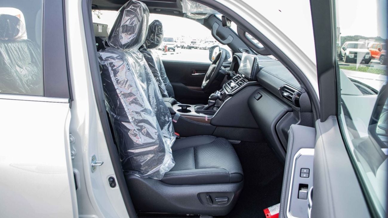 Toyota Land Cruiser VXR 4.0L A/T Petrol | 2026 | For Local Registration +10%