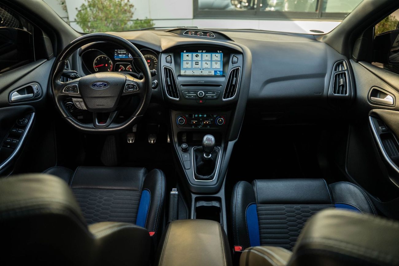 فورد فوكاس ST 2.0L