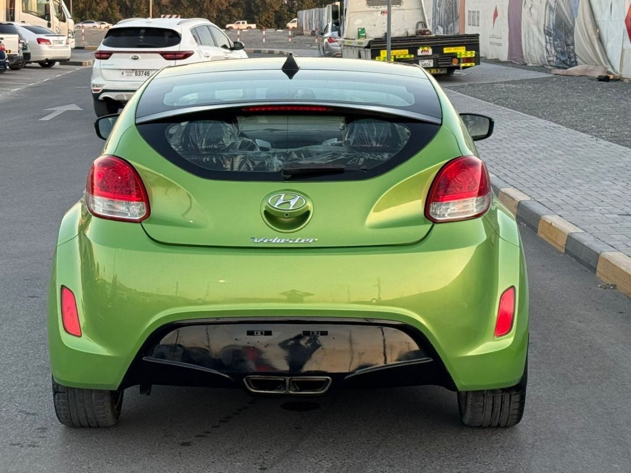 Hyundai Veloster Gcc, panoramic, 1.6L