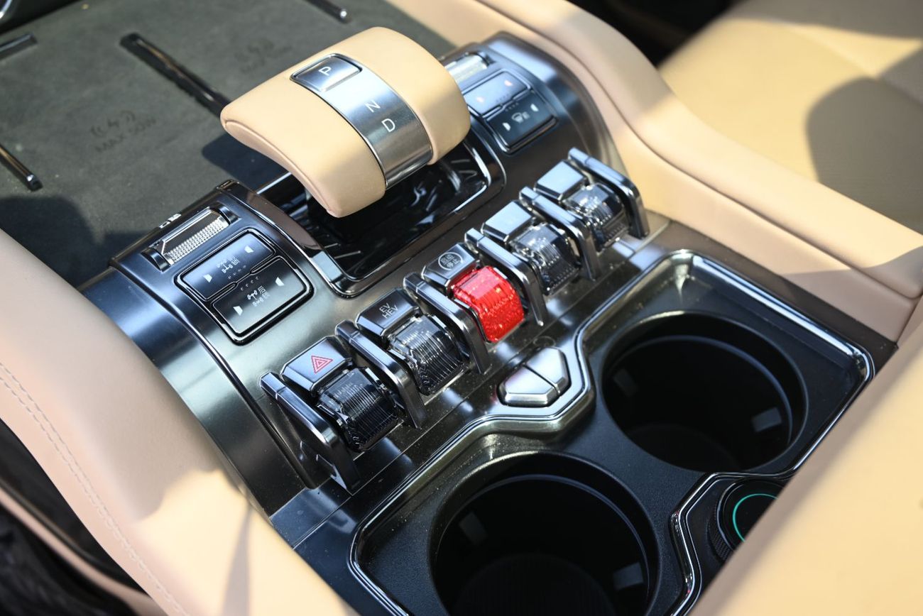 BYD Leopard 8 Smart and Brave Flagship Edition (7 Seats)