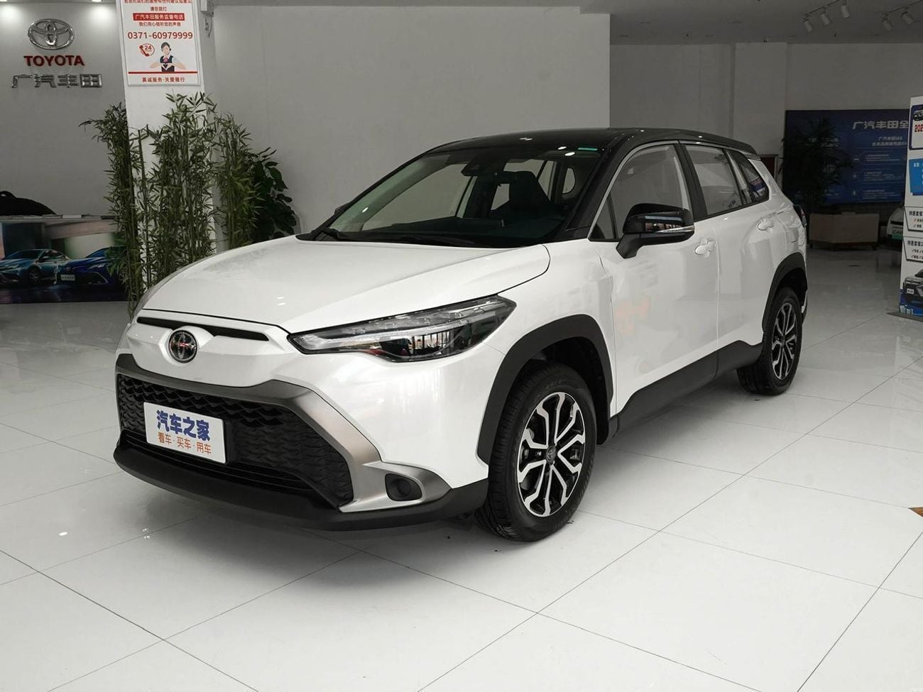 Toyota Frontlander TOYOTA FRONTLANDER 2.0L LUXURY BLACK ROOF POWER TAILGATE MODEL 2025