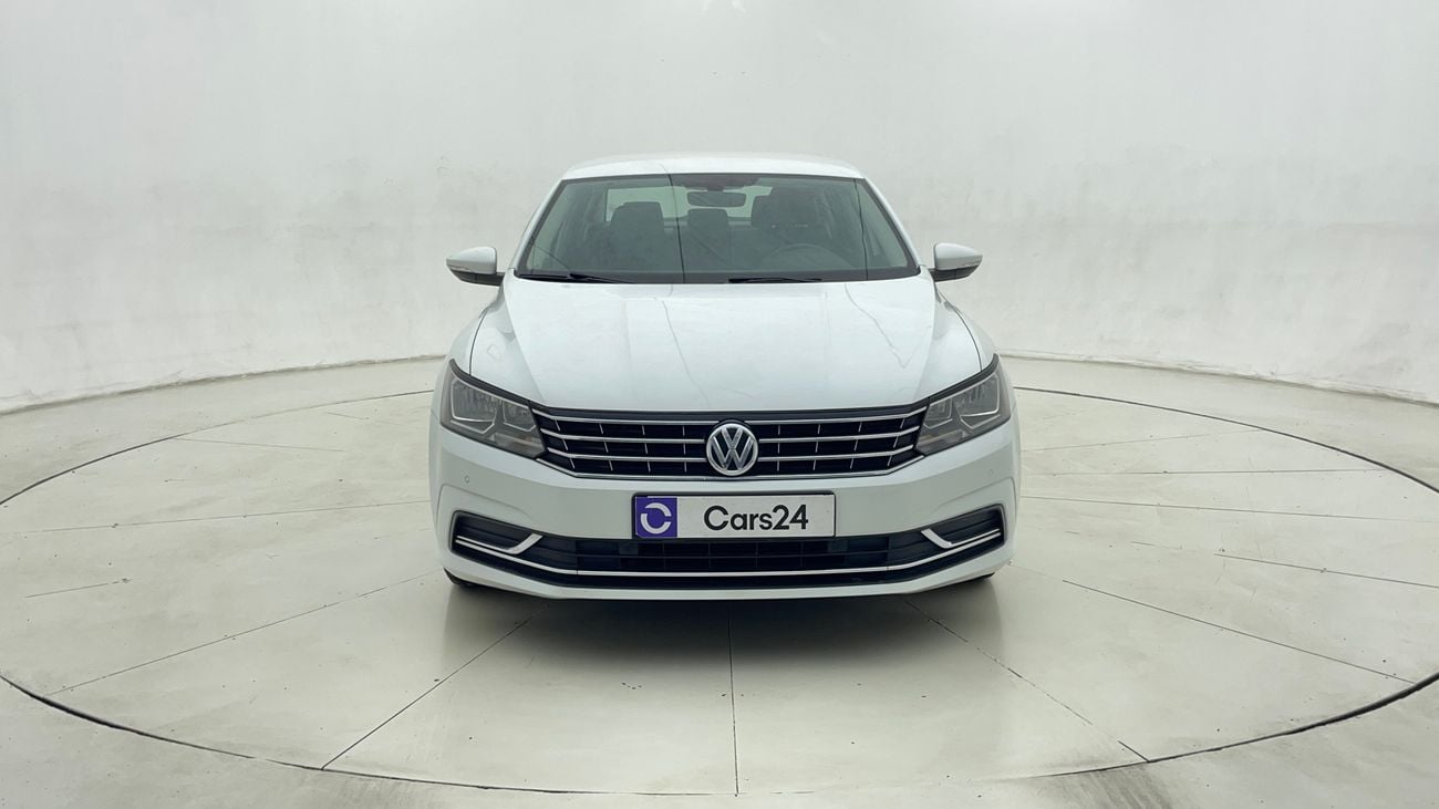 فولكس واجن باسات 2018 S | AED 635/Month | 0 DP | 30 Day Return | Warranty | Service History