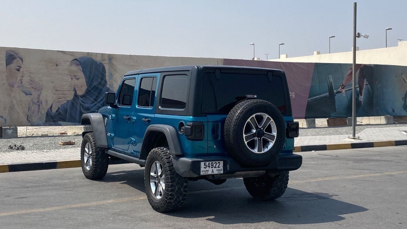Jeep Wrangler Unlimited Sport 3.6L A/T