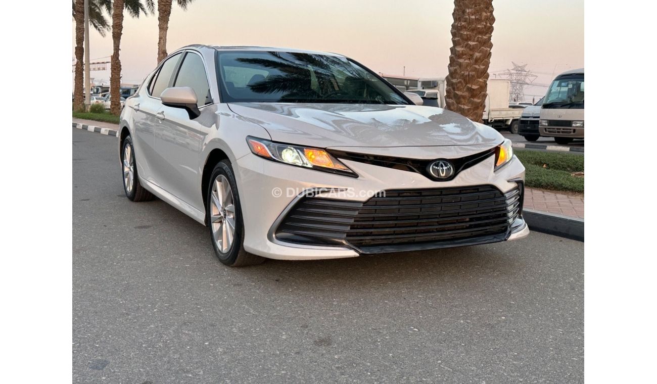 Toyota Camry LE Camry 2022