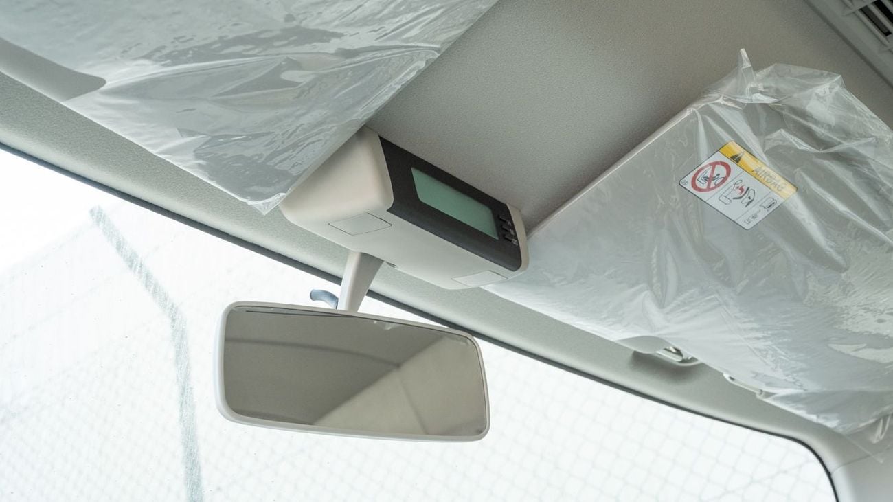 Toyota Coaster TOYOTA COASTER 2.8 DSL 22SEATS -2025YM