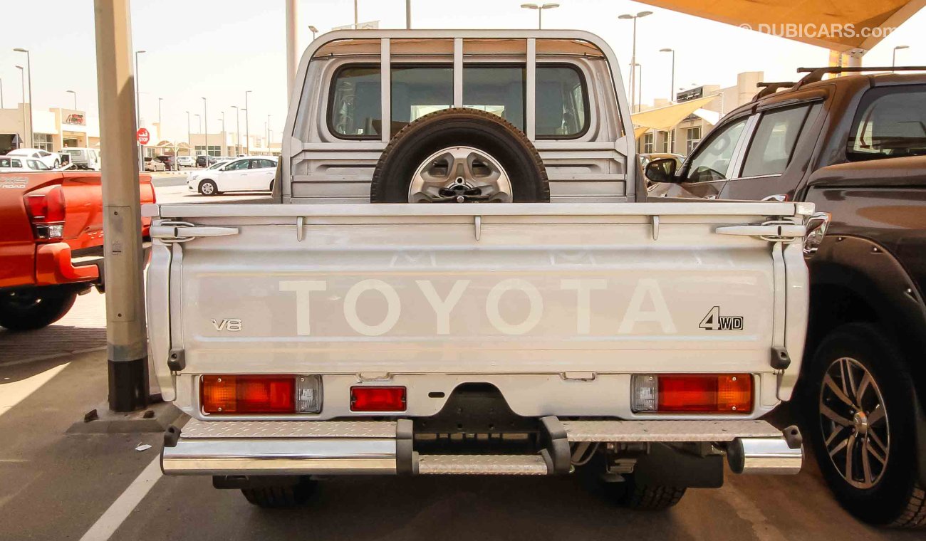 Toyota Land Cruiser Pick Up V8 Diesel