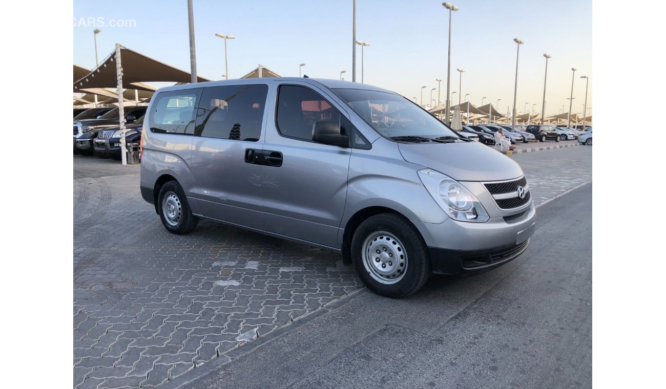 Hyundai H-1 GCC PASSENGER