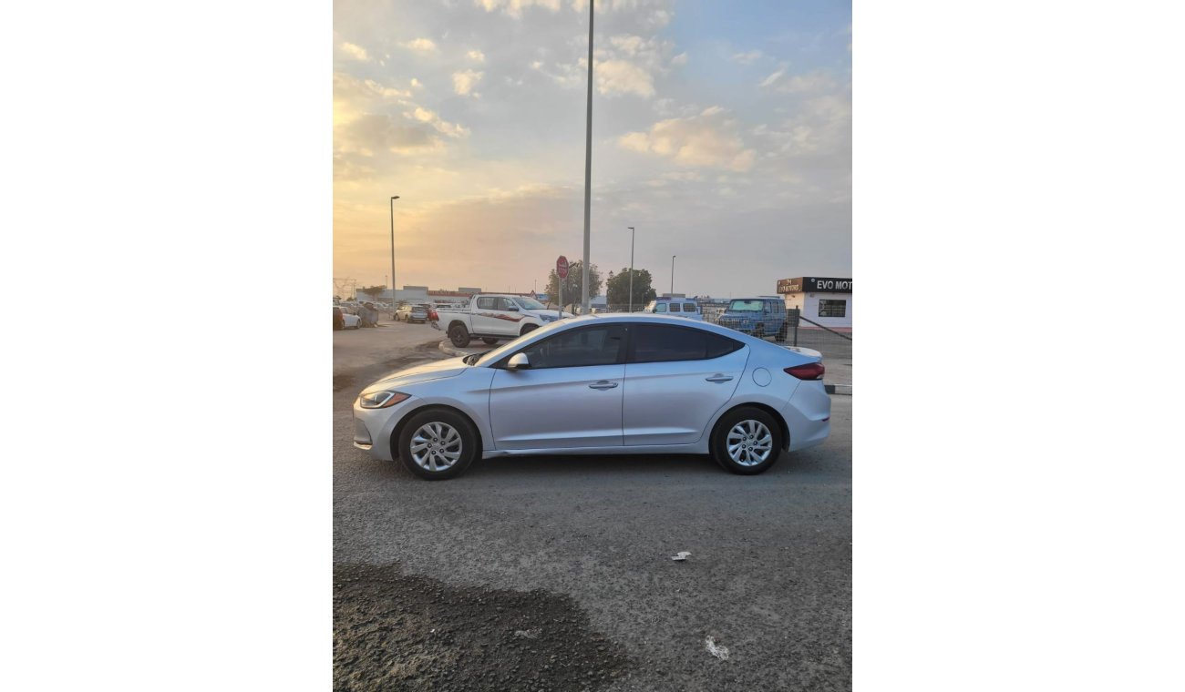 هيونداي إلانترا HYUNDAI ELANTRA CLEAN CAR