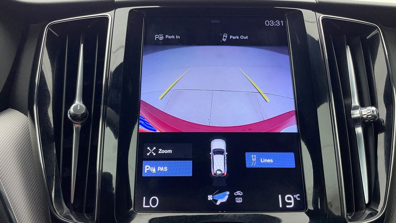 Volvo XC60 T5 R DESIGN 2 | Zero Down Payment | Home Test Drive