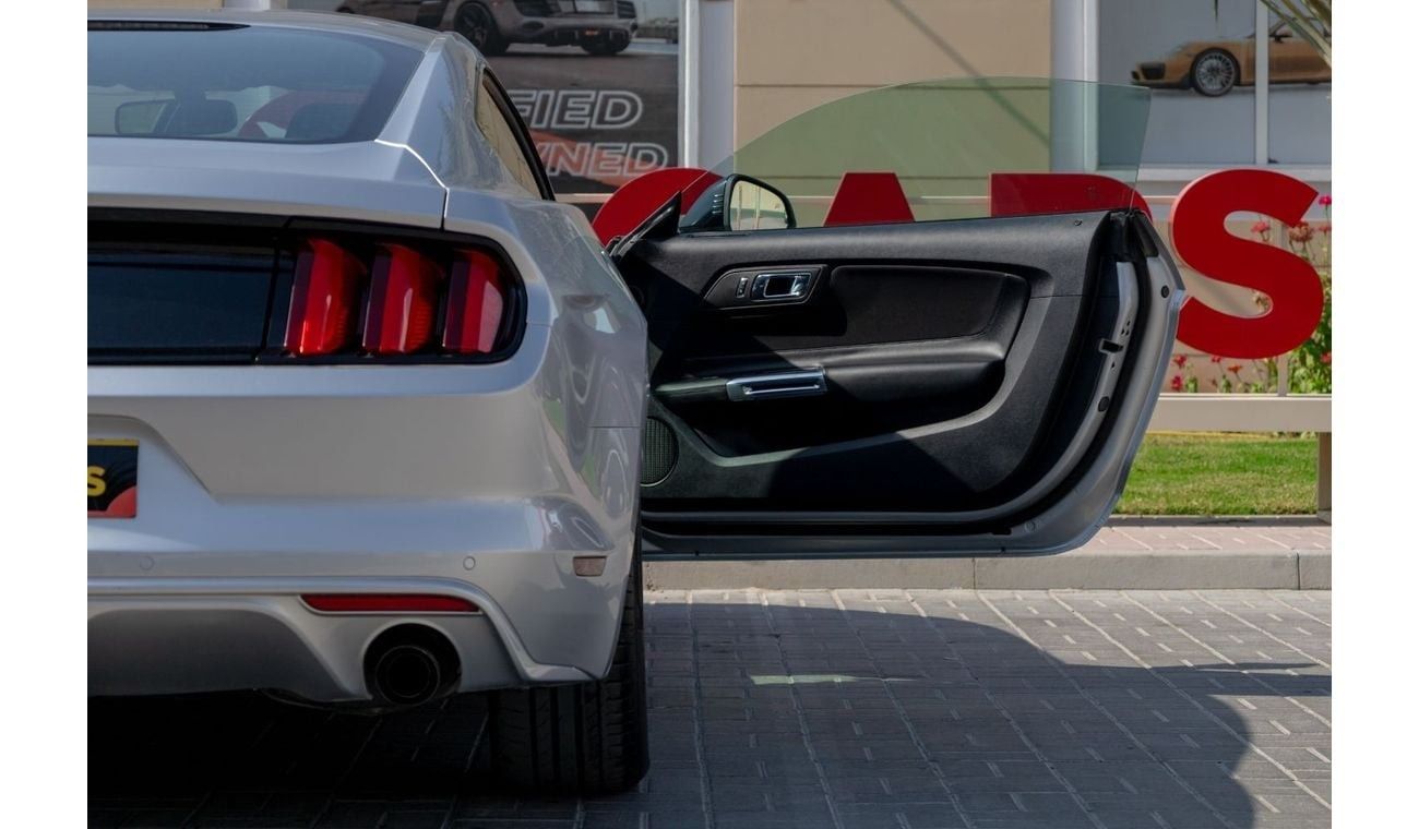 Ford Mustang Ford Mustang V6 2016 GCC under Warranty with Flexible Down-Payment.