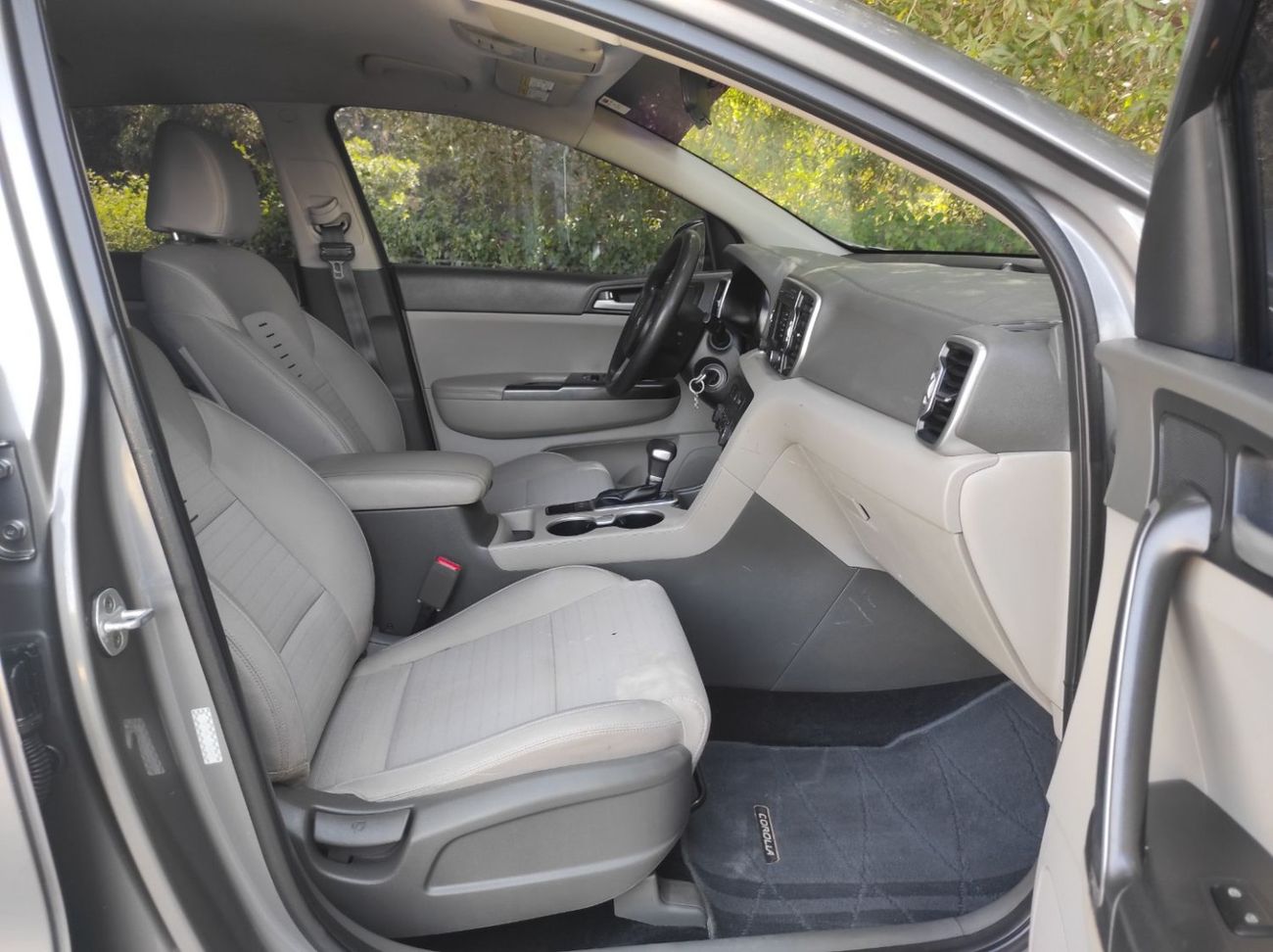 Kia Sportage EX 2.0L (165 HP) AWD Kia Sportage 2018 usa V4 2.0 AWD full automatic