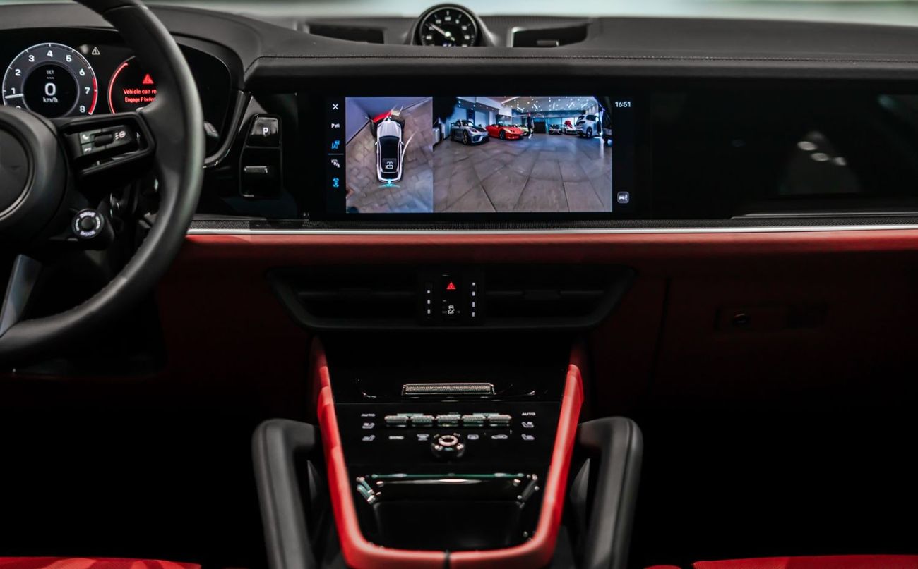 بورش كايان 2024 Porsche Cayenne, 2026 Porsche Warranty, Carbon Fibre Interior, New Car, GCC