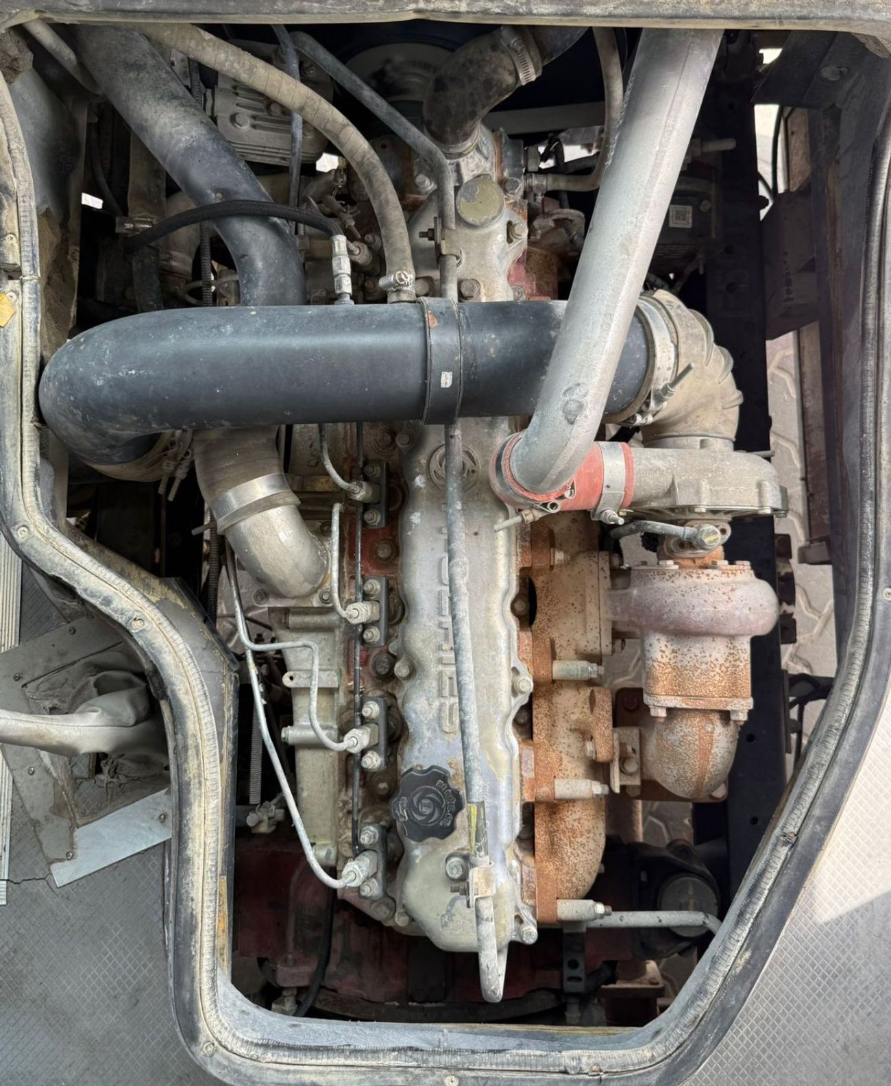 اشوك ليلاند فالكون