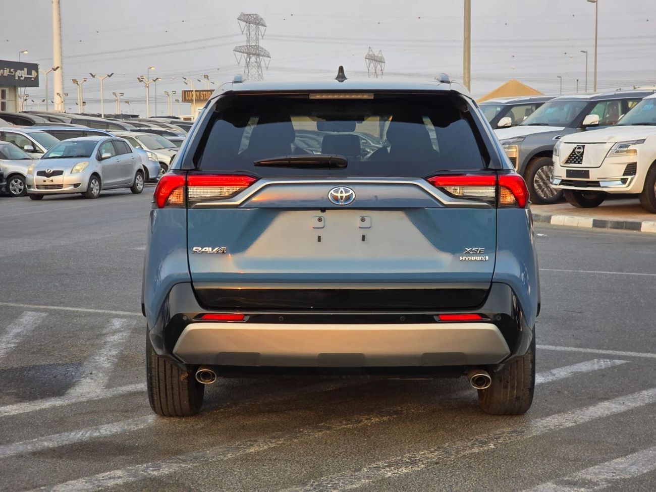 تويوتا راف ٤ 2.5L XSE hybrid