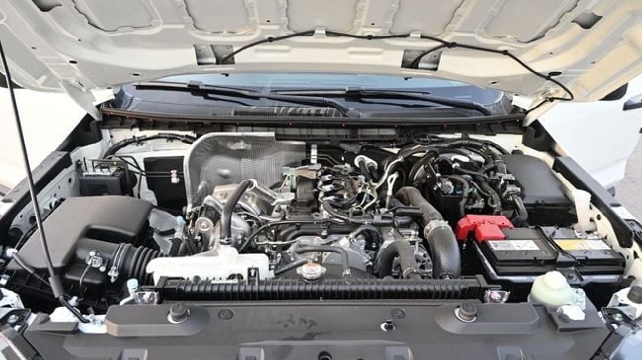 Mitsubishi L200 MITSUBISHI L200 2.4L GL SC 4WD 5MT DIESEL 2026