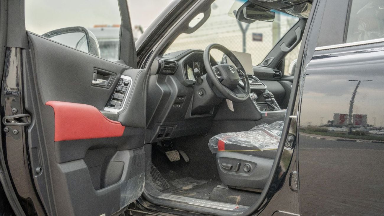 Toyota Land Cruiser 2026 Toyota Land Cruiser VXR 3.5L AT Petrol (Saudi Specs) Black