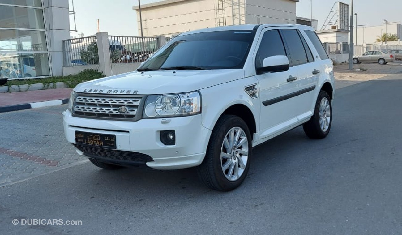 Land Rover LR2 Gulf - Panorama - Fingerprint - Wheels - Sensors - Back Wing - Electric Chair - Remote Control - Fog