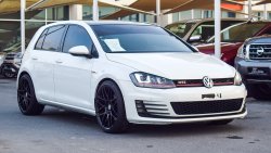 فولكس واجن جولف GTI