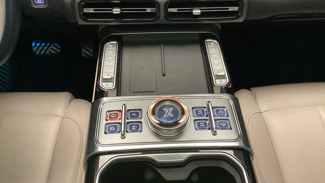 جيتور G700 2.0T 4WD FLAGSHIP | شامل الضمان | 0 ﺪﻔﻋﺓ ﺃﻮﻟﻯ