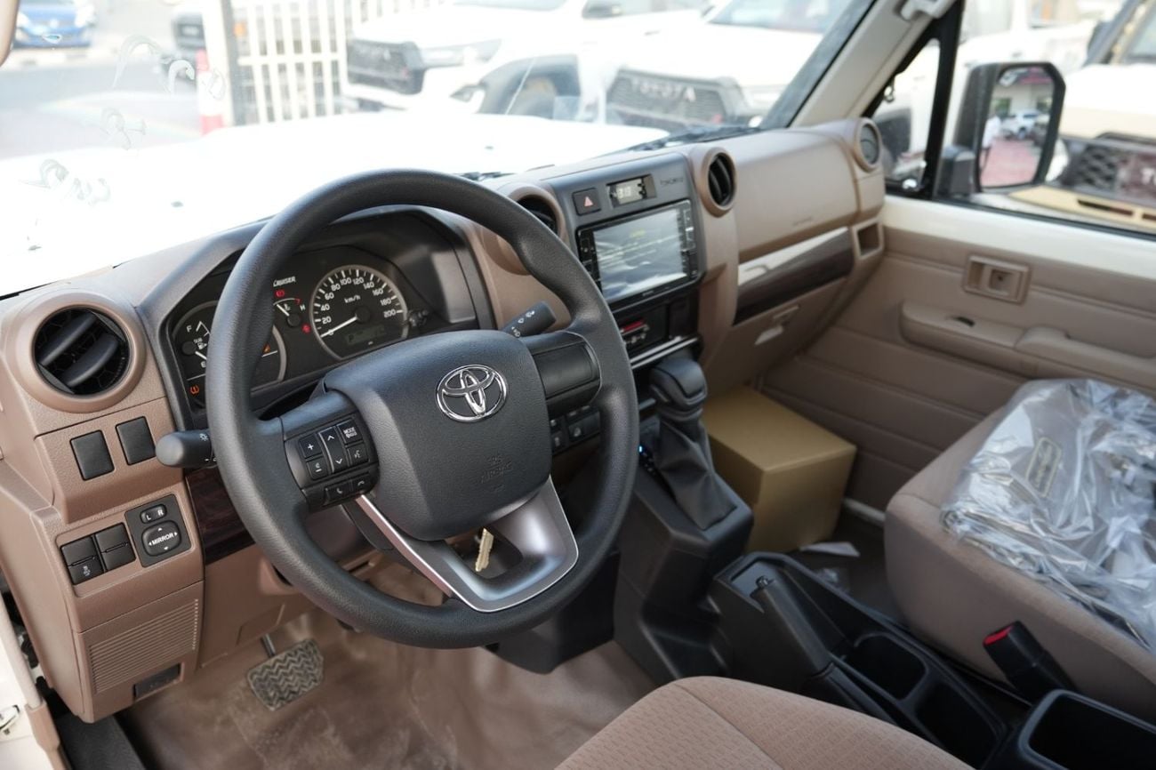تويوتا لاند كروزر بيك أب 70 TOYOTA LC79 PICK-UP Single Cabin 2.8L 4-cylinder A/T MY26 Basic With Diff-lock