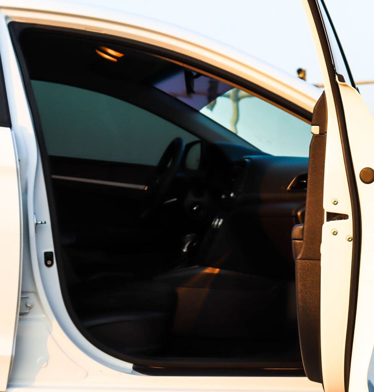 هيونداي إلانترا HYUNDAI ELANTRA 2019 GCC IN EXCELLENT CONDITION