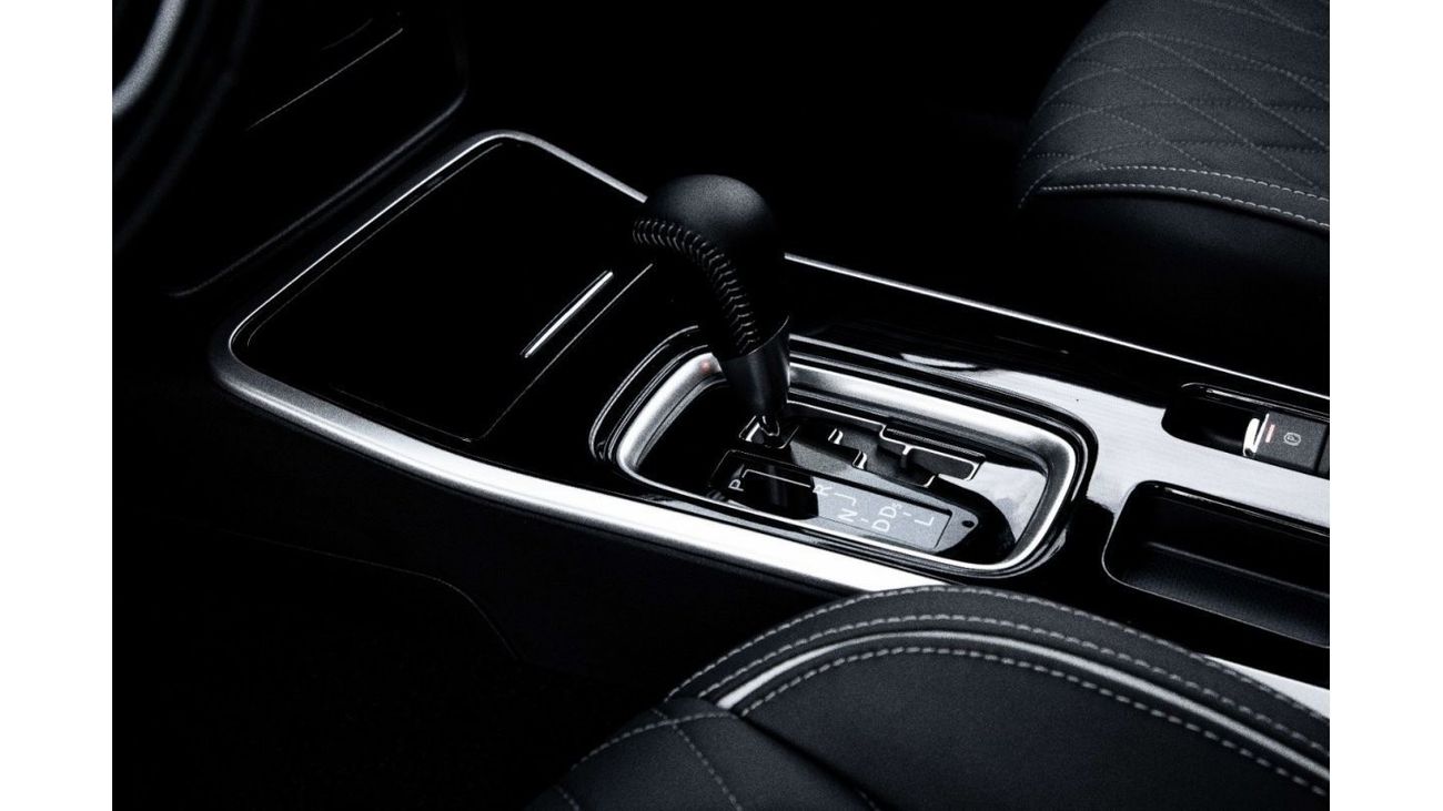 Mitsubishi Outlander Enjoy Black Edition | 1,684 P.M  | 0% Downpayment | Brand New!