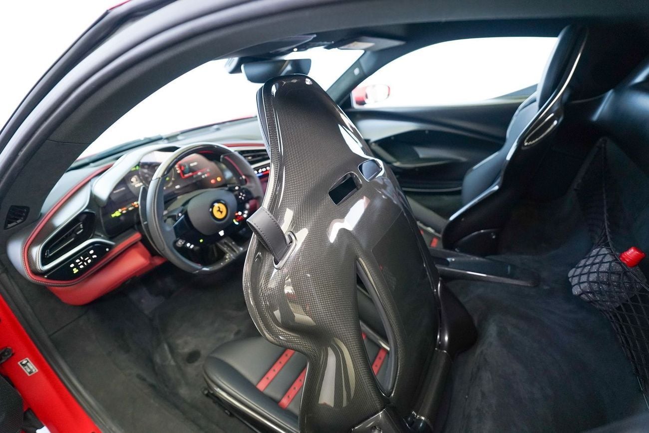 Ferrari 296 GTB 3.0T V6 PHEV