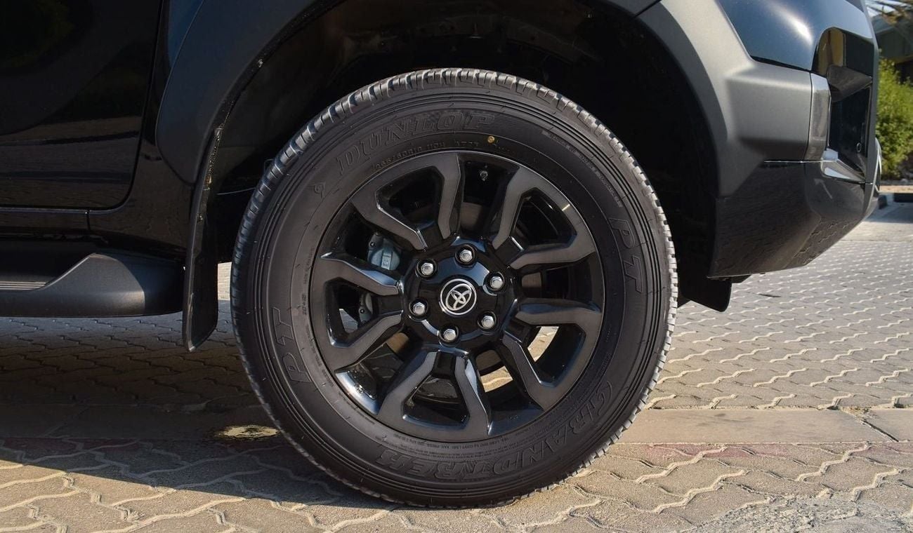 Toyota Hilux TOYOTA HILUX ADVENTURE 4.0L PETROL GCC 0KM