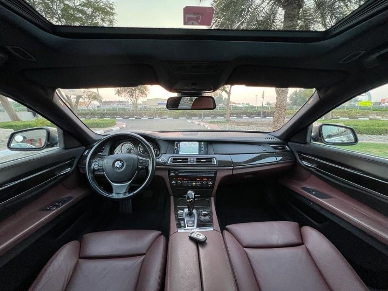 BMW 750Li BMW 750LI 2012 GCC FULL OPTION IN PERFECT CONDITION WITH DEALER WARRATNY