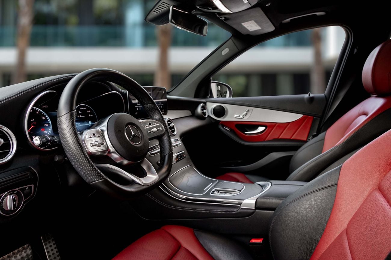 Mercedes-Benz GLC 200 GLC 200 | 2,155 P.M | 0% Downpayment | Excellent Condition!