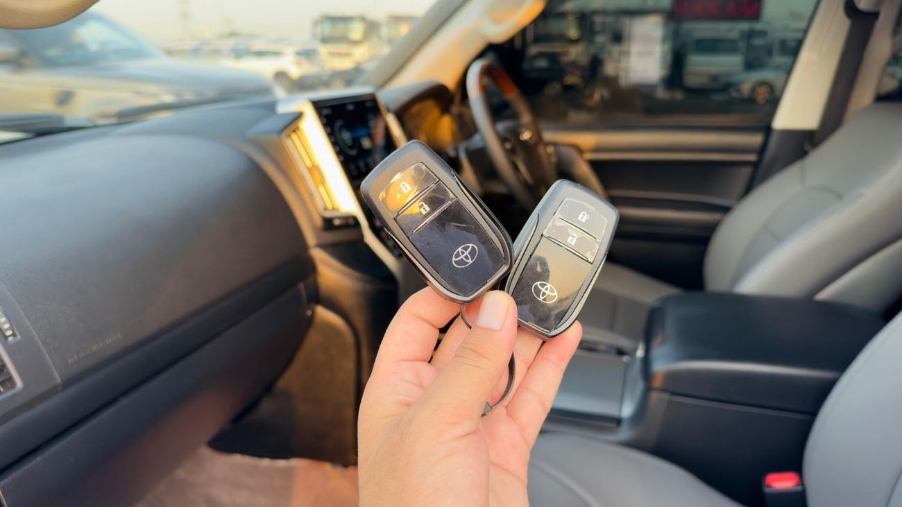 Toyota Land Cruiser FULLY OFF-ROAD BUILT | TRACKLANDER ROOF RACK | 4.5L V8 DIESEL ENGINE | DUAL TYRE CARRIER | RHD | 201