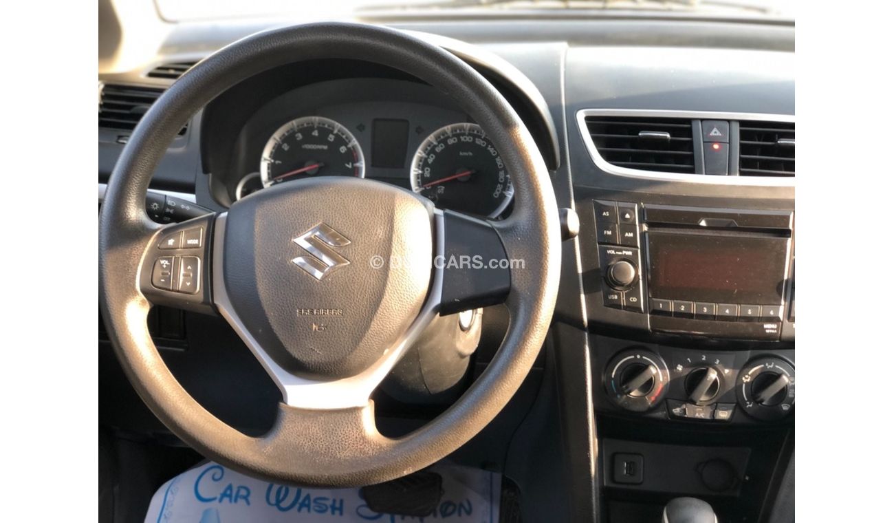 سوزوكي سويفت موديل 2015 خليجي حاله ممتازه من الداخل والخارج