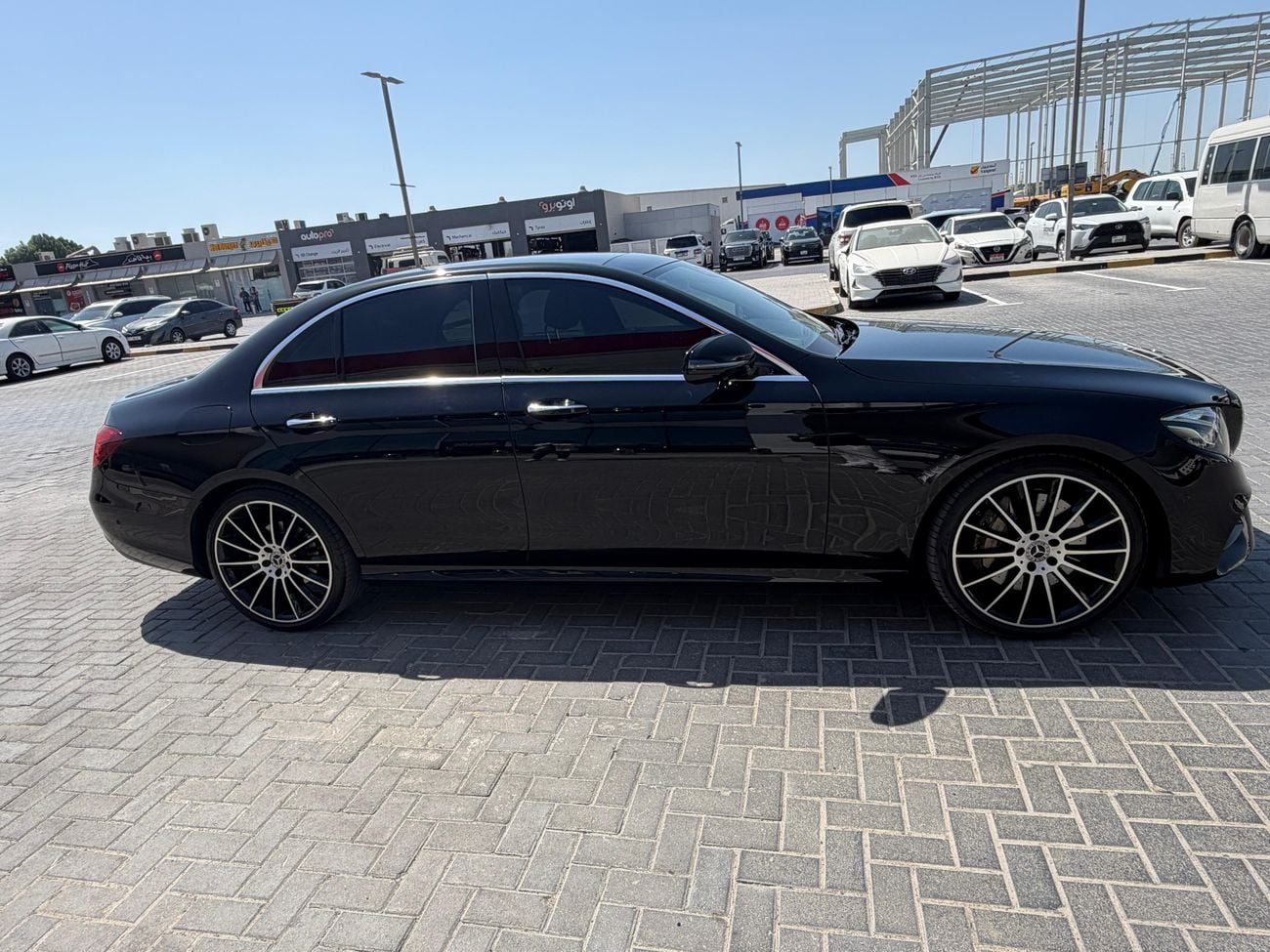 مرسيدس بنز E300