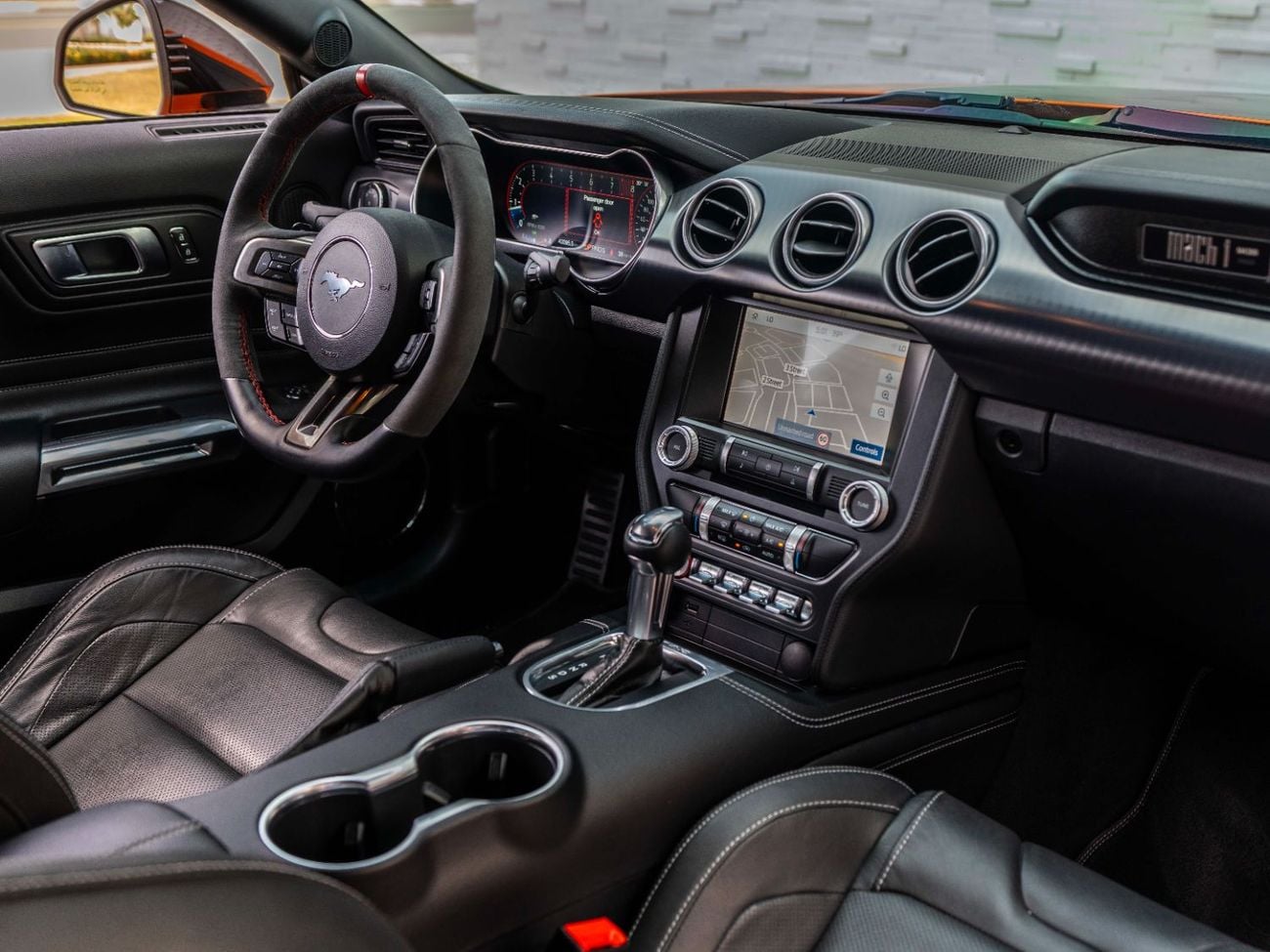 Ford Mustang Mach 1 5.0L V8