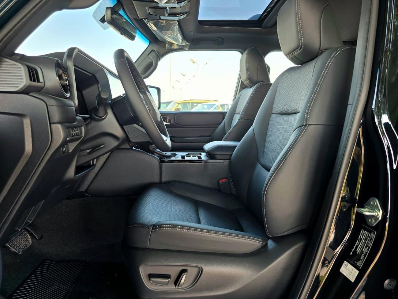 تويوتا برادو Toyota prado / GCC / 2026 / 0km / black