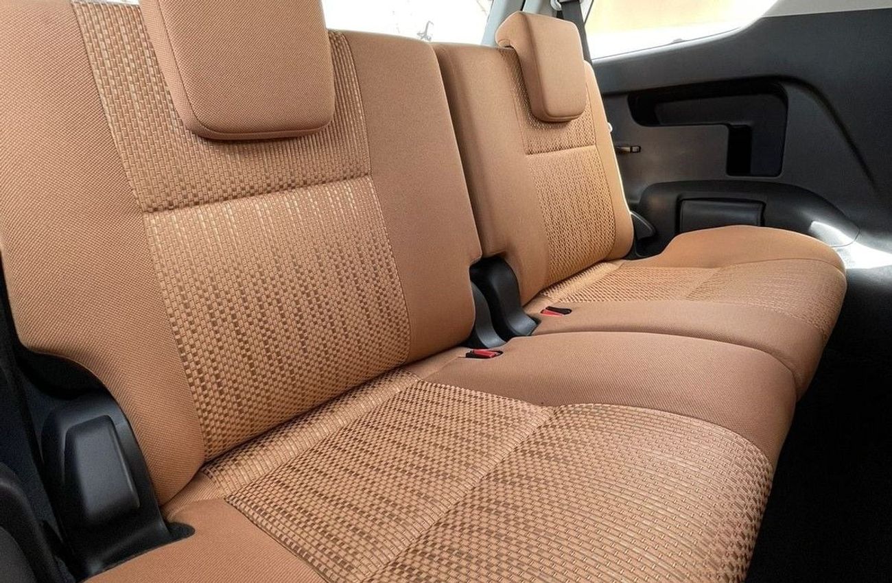 Toyota Fortuner Toyota Fortuner 2.7 L Suv 4WD 5 Doors