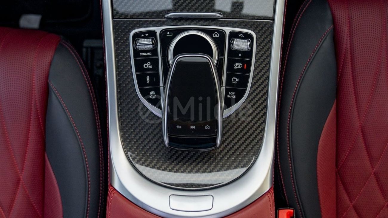 Mercedes Benz G63 AMG Full Carbon / Night Package / Maybach Rim