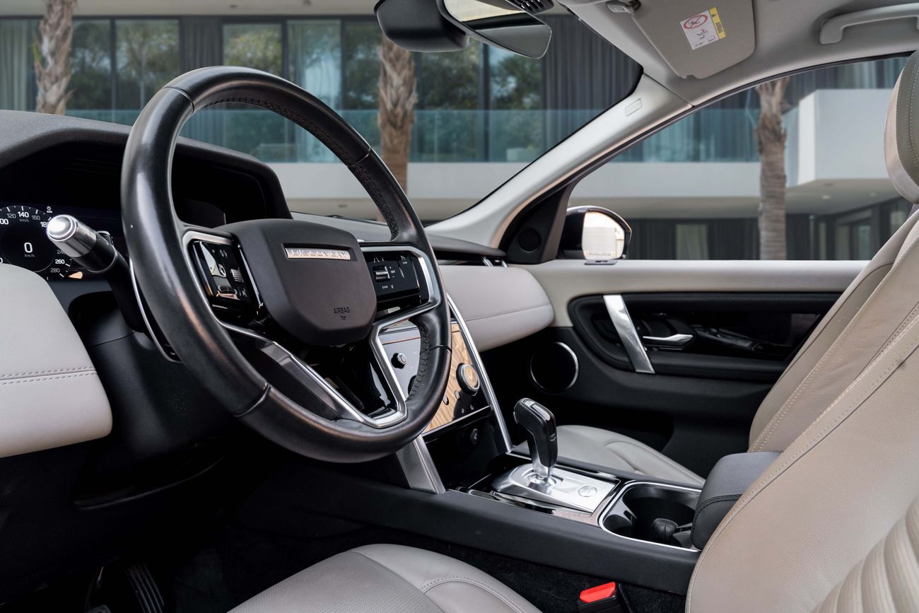 Land Rover Discovery Sport P200 S 1,822 P.M | 0% Downpayment | Land Rover Discovery Sport P200 SE!