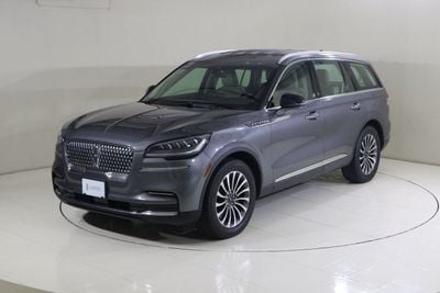 Lincoln Aviator Std 3.0L AVI121 / FREE Insurance + Registration / AL TAYER MOTORS / AL QOUZ SHOWROOM
