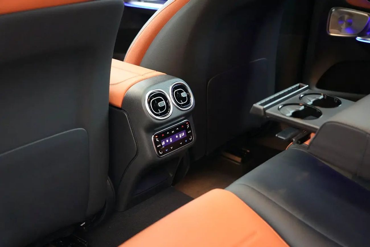 مرسيدس بنز GLC كوبيه 200 GLC 200 Coupe | GCC km | Agency Warranty | Premium Plus