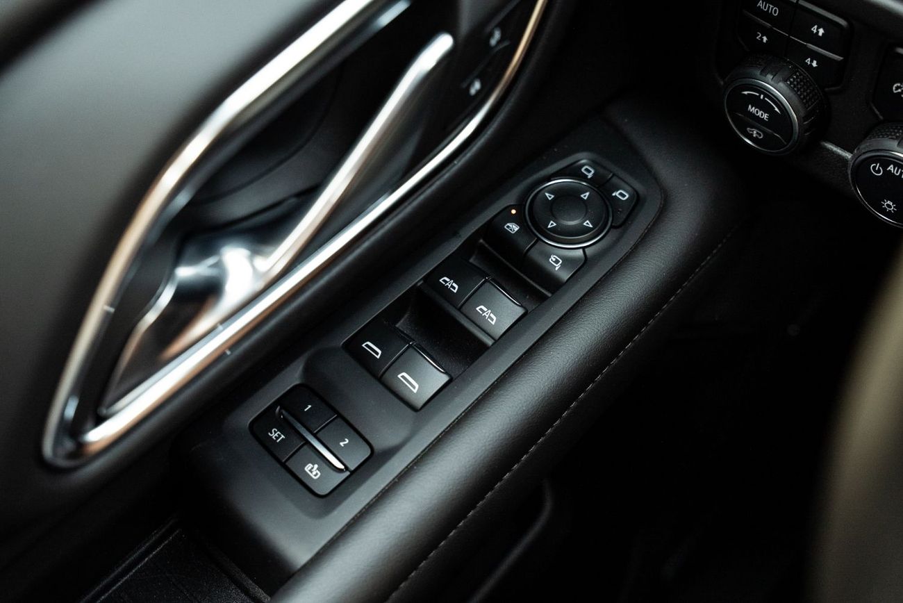 Chevrolet Suburban Suburban High Country FULL OPTION 6.2L V8 for Export