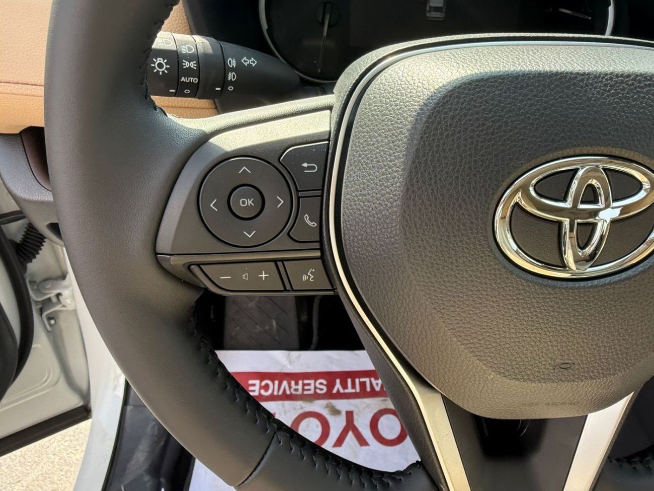 تويوتا راف ٤ 2.5 L , Full option , petrol