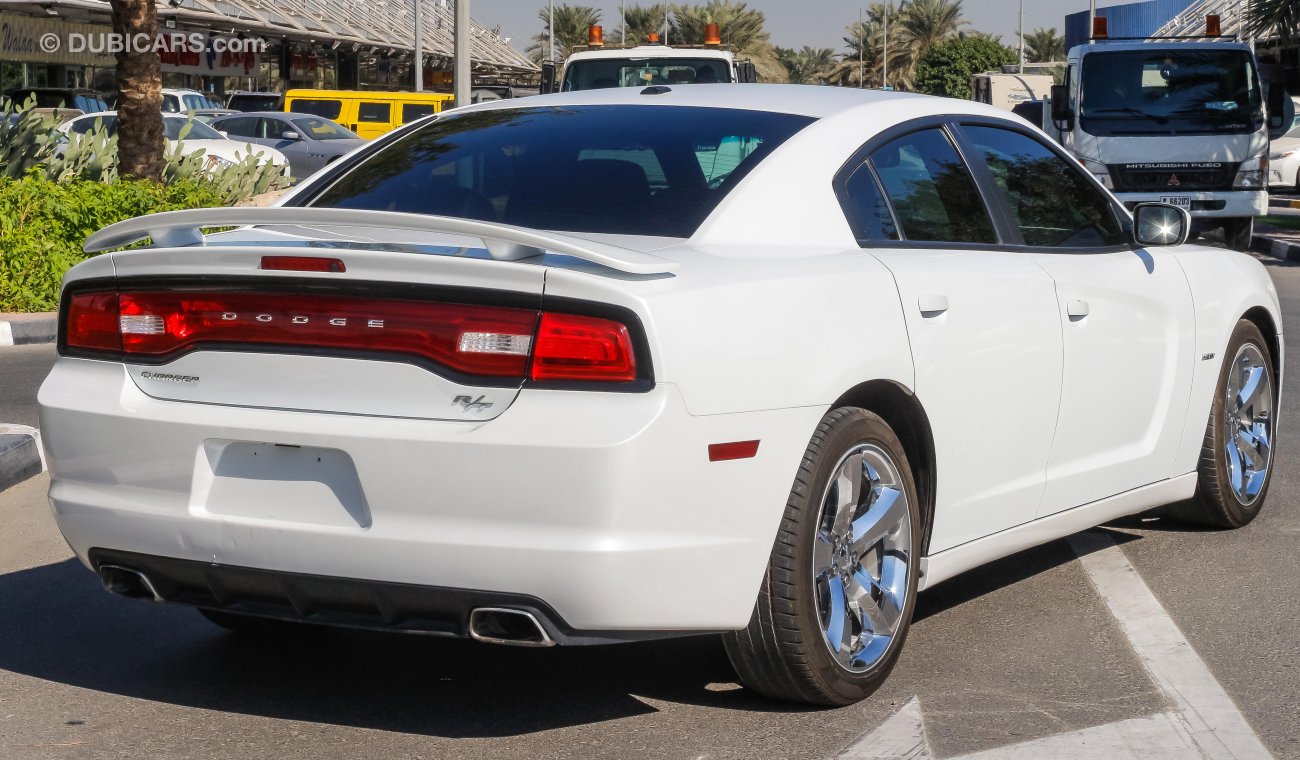 Dodge Charger R/T 5.7